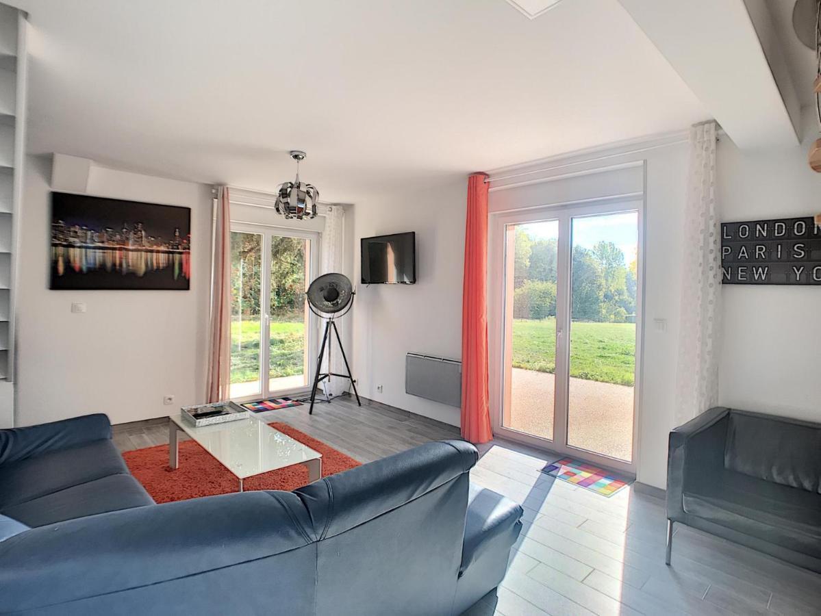 Вилла * Maison Aux Portes De Troyes En Champagne * Sainte-Maure Экстерьер фото